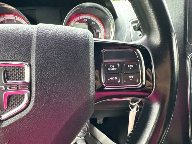 Used 2020 Dodge Grand Caravan SE FWD image 23