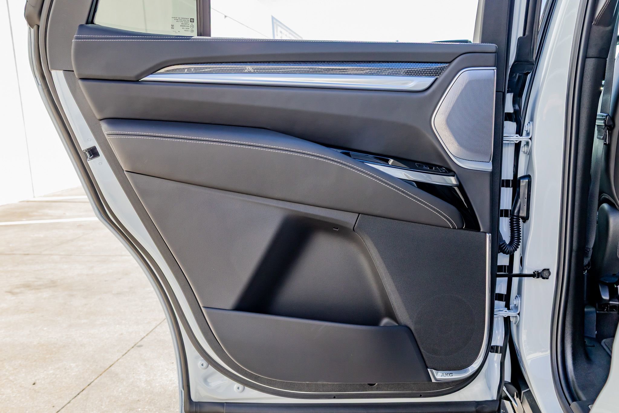 Used 2026 Cadillac Escalade V AWD/4WD image 37