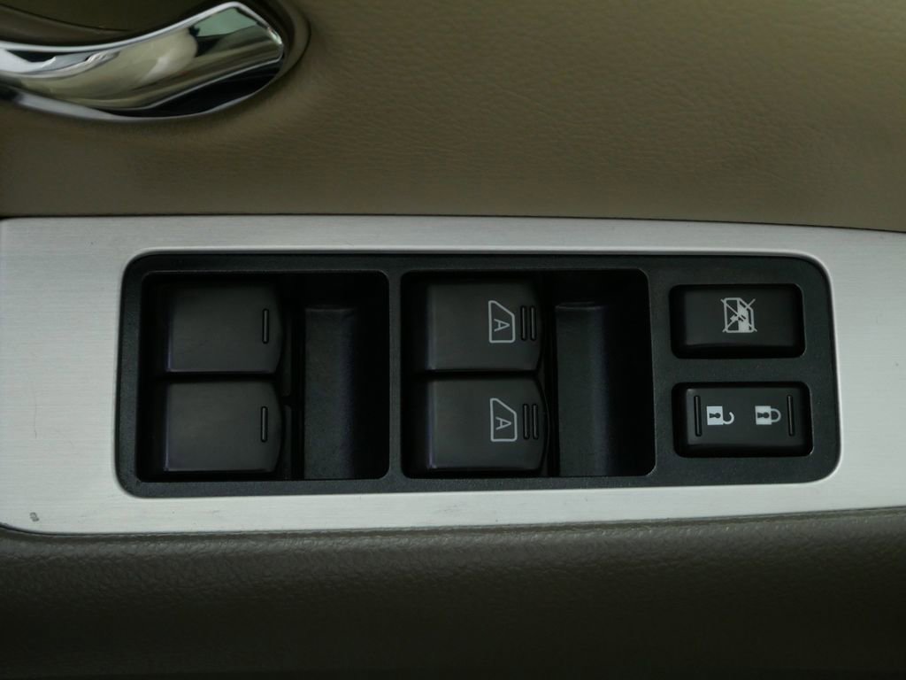 Used 2014 Nissan Murano SL w/ Navigation Package image 21