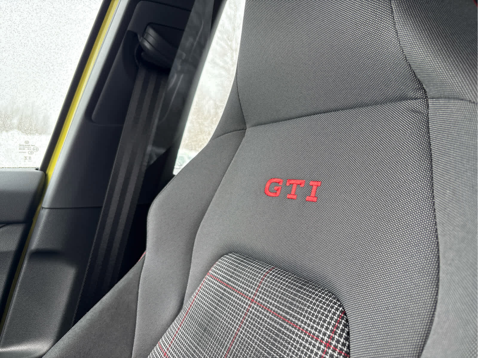 Certified 2023 Volkswagen GTI 40th Anniversary Edition image 31