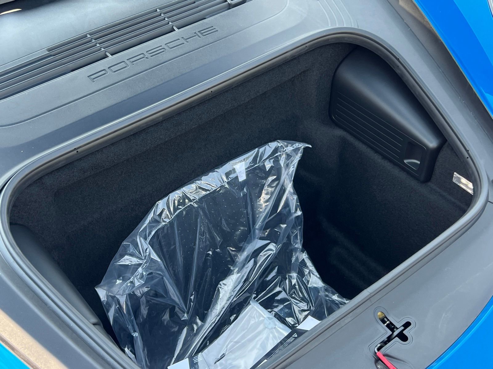 New 2025 Porsche 718 Cayman image 33