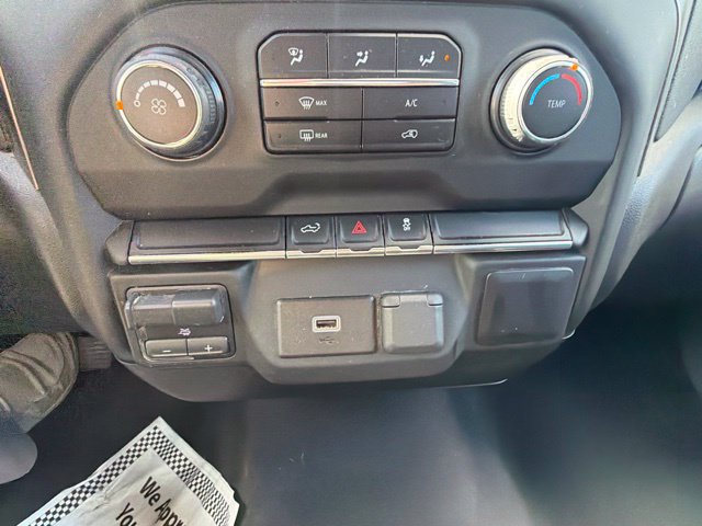 Used 2019 Chevrolet Silverado 1500 Custom w/ Custom Convenience Package AWD/4WD image 22