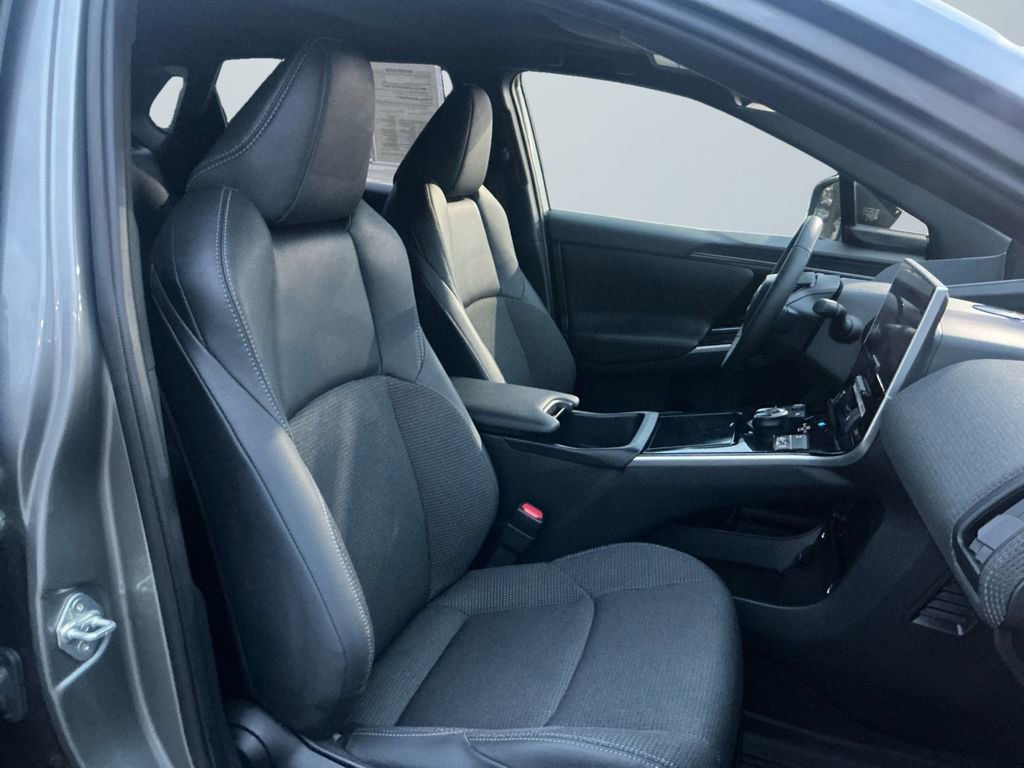 Used 2024 Toyota bZ4X XLE w/ Weather Package image 15