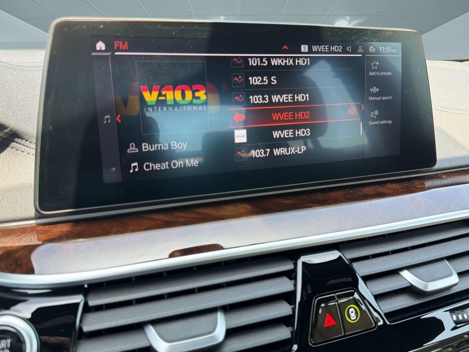 Used 2020 BMW 540i w/ M Sport Package RWD image 21
