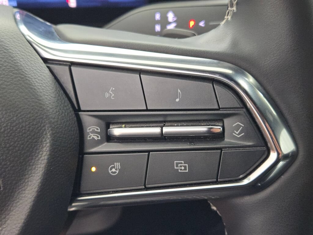 Used 2024 Chevrolet Traverse LT AWD/4WD image 28