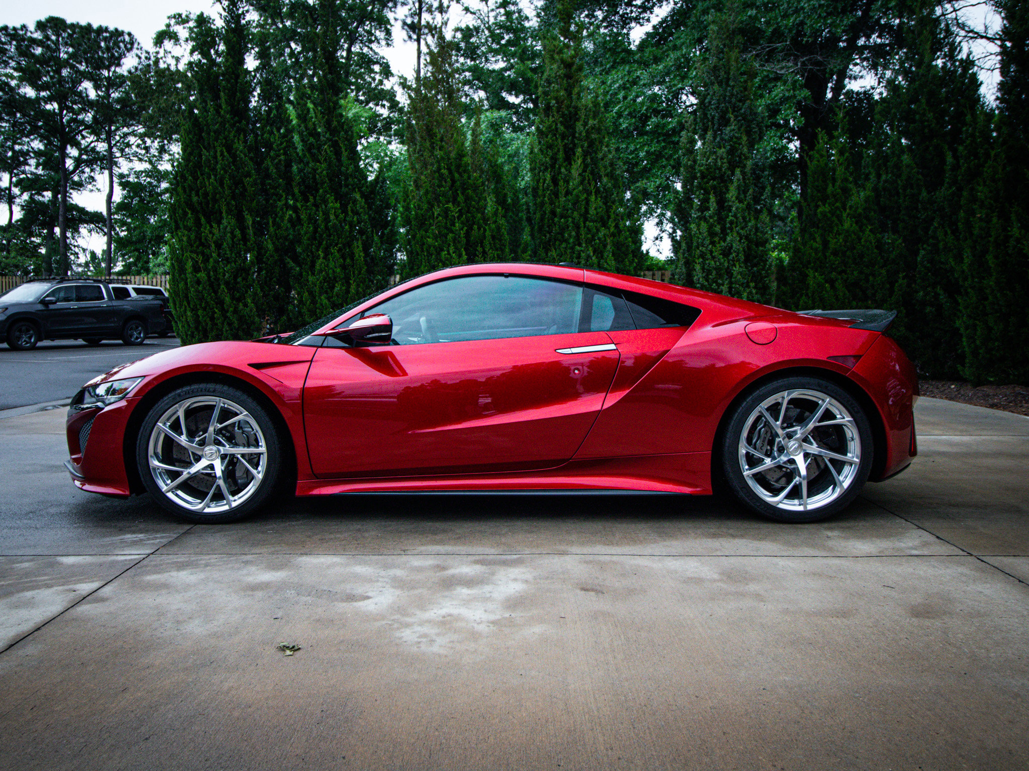 Used 2017 Acura NSX AWD/4WD image 8