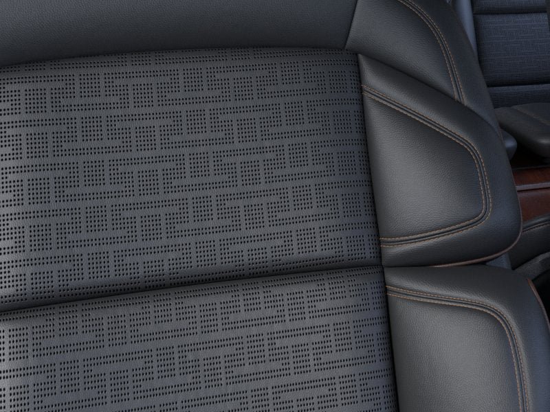 New 2025 Lincoln Navigator L Black Label AWD/4WD image 16
