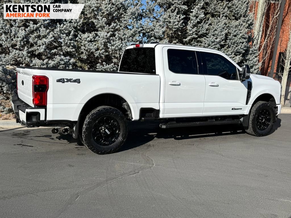 Used 2025 Ford F250 Lariat w/ Black Appearance Package image 10