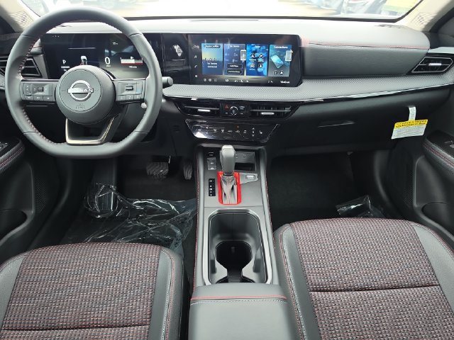 New 2026 Nissan Kicks SR w/ Cold Weather Package FWD image 12