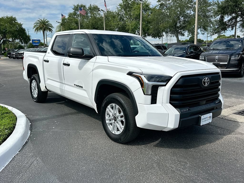 Used 2025 Toyota Tundra SR5 AWD/4WD image 3