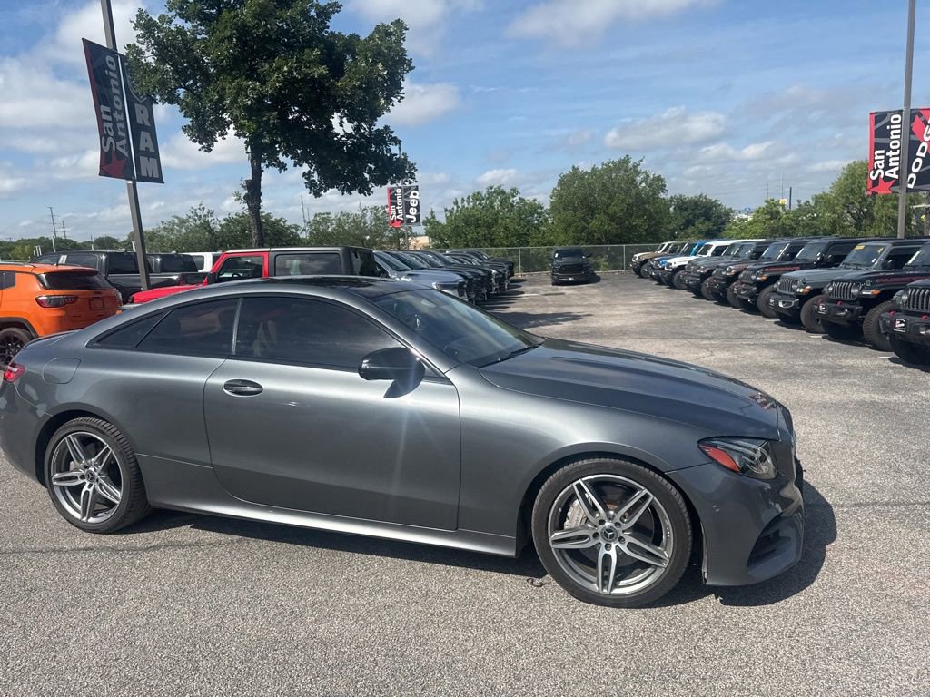 Used 2018 Mercedes-Benz E 400 Coupe image 8