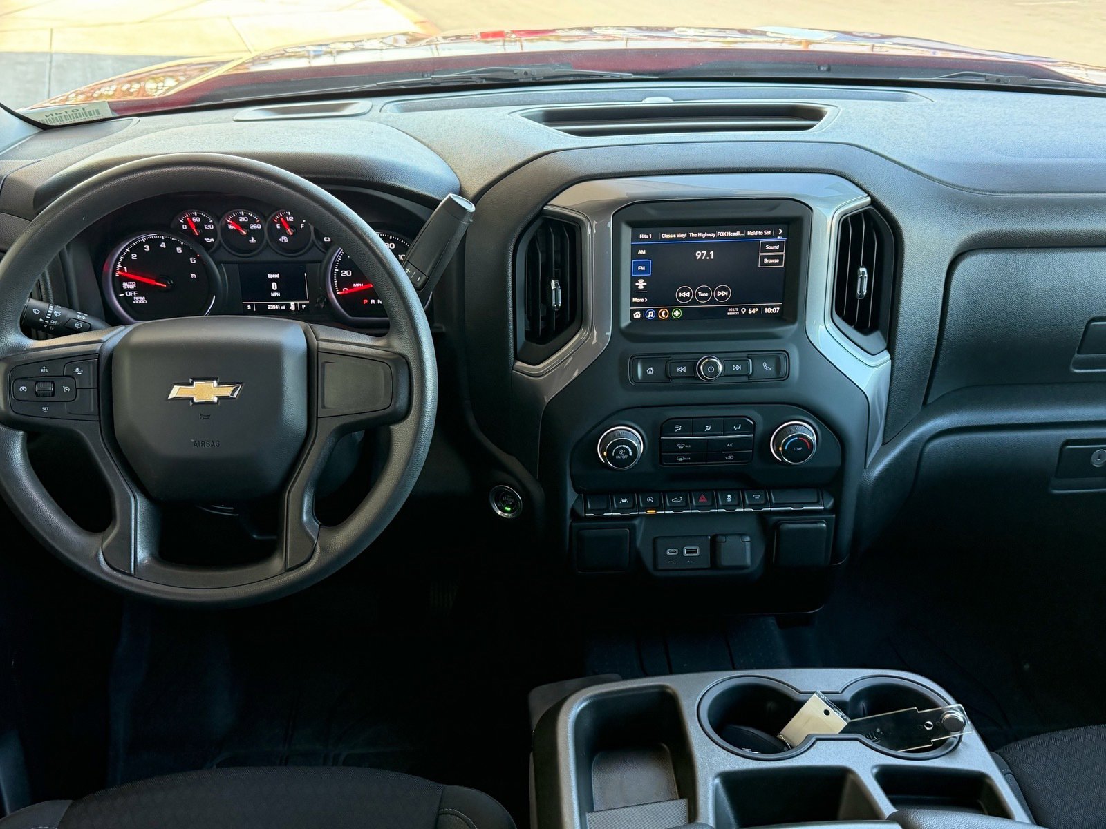 Used 2023 Chevrolet Silverado 1500 Custom image 14