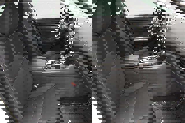 Used 2024 Nissan Sentra SV image 13