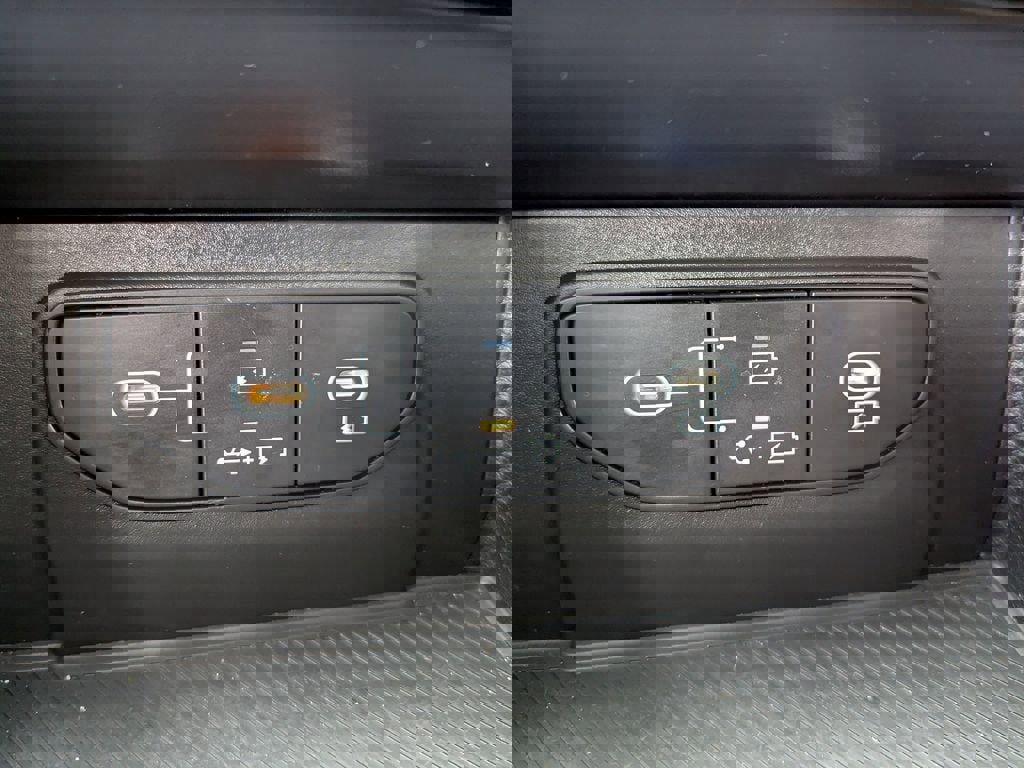 Certified 2026 Kia Sportage LX w/ LX Convenience Package image 21