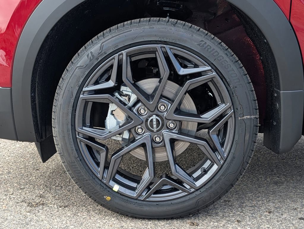 New 2026 Nissan Kicks SR w/ SR Premium Package AWD/4WD image 4