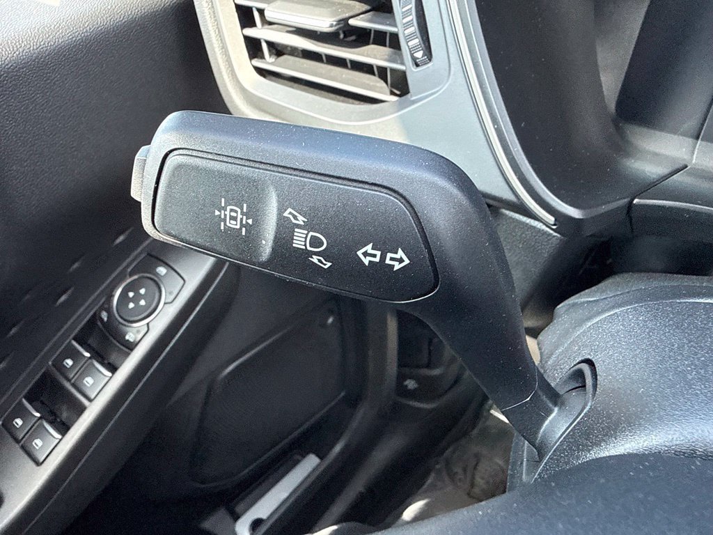 Used 2020 Ford Escape SE Sport FWD image 20