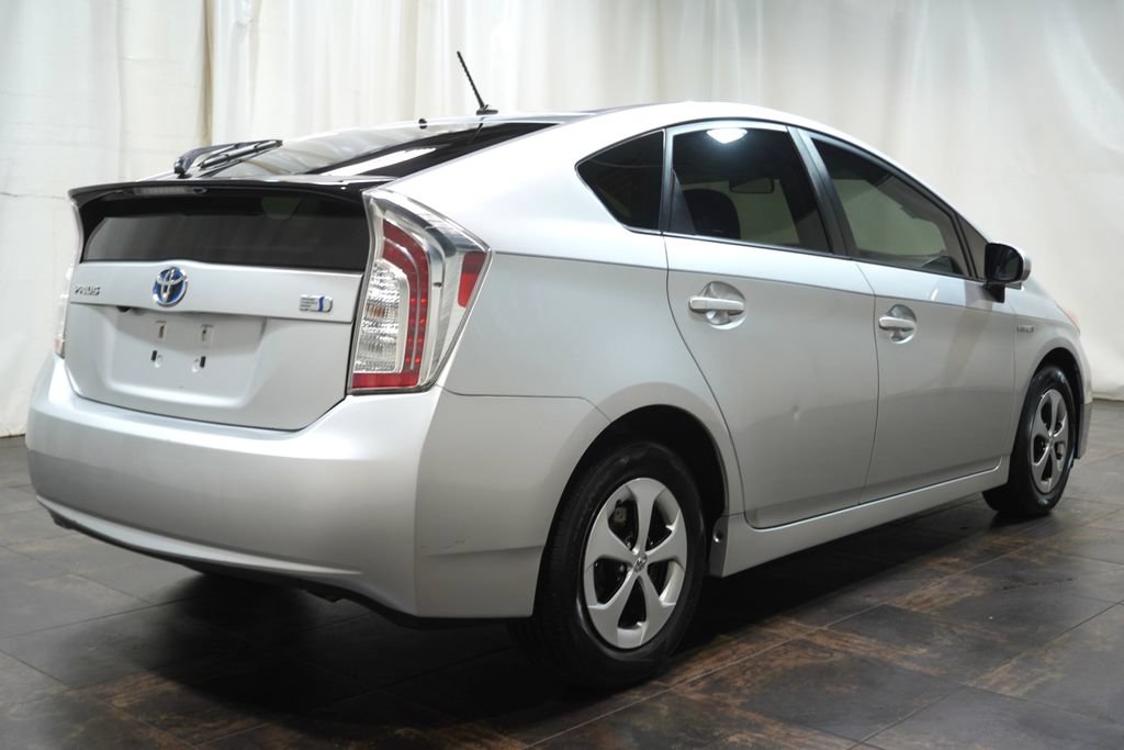 Used 2015 Toyota Prius Two FWD image 5