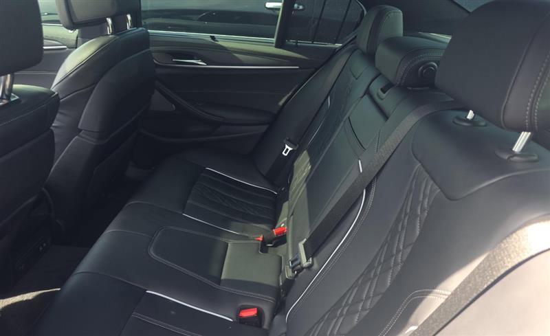 Used 2022 BMW 540i xDrive w/ Executive Package image 9