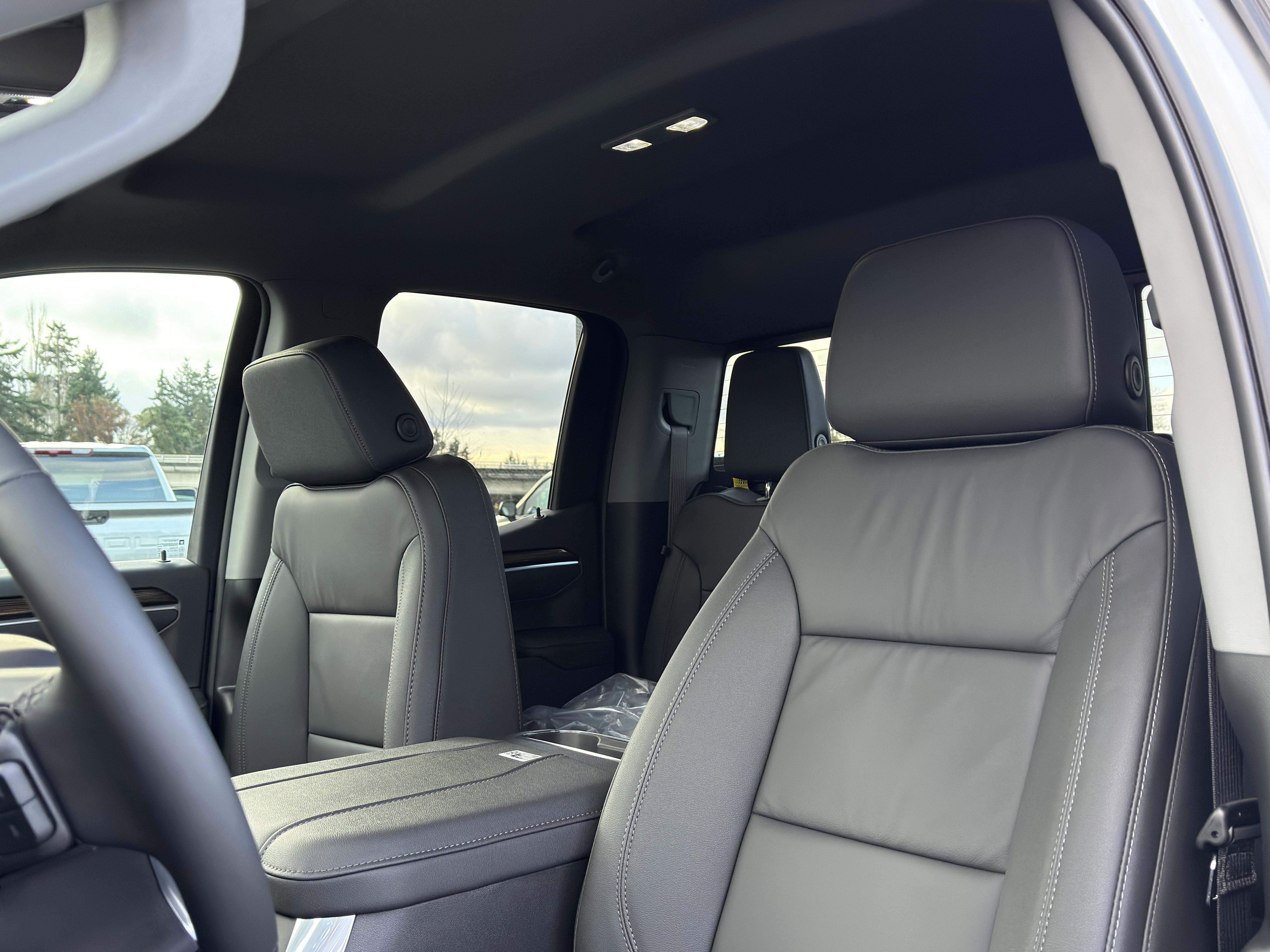New 2026 Chevrolet Silverado 1500 RST w/ RST All Star Premium Package AWD/4WD image 10