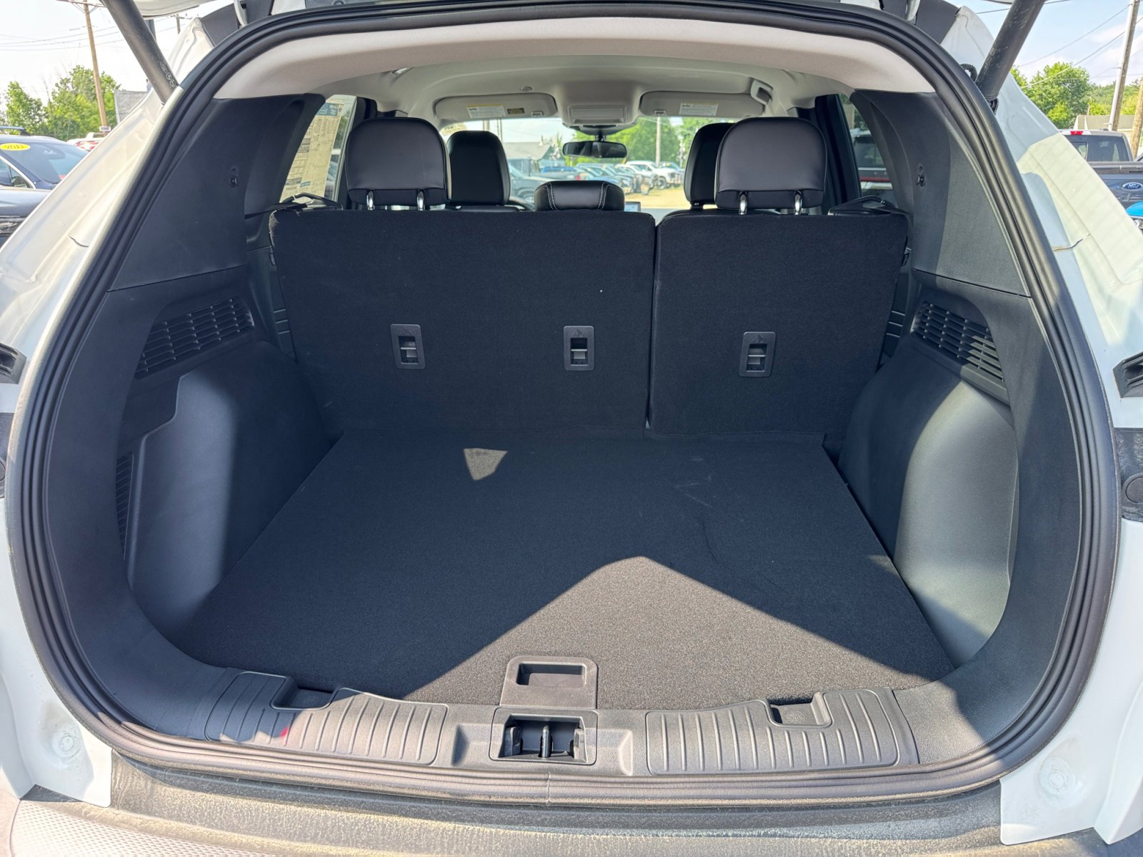 New 2025 Ford Escape SE image 26