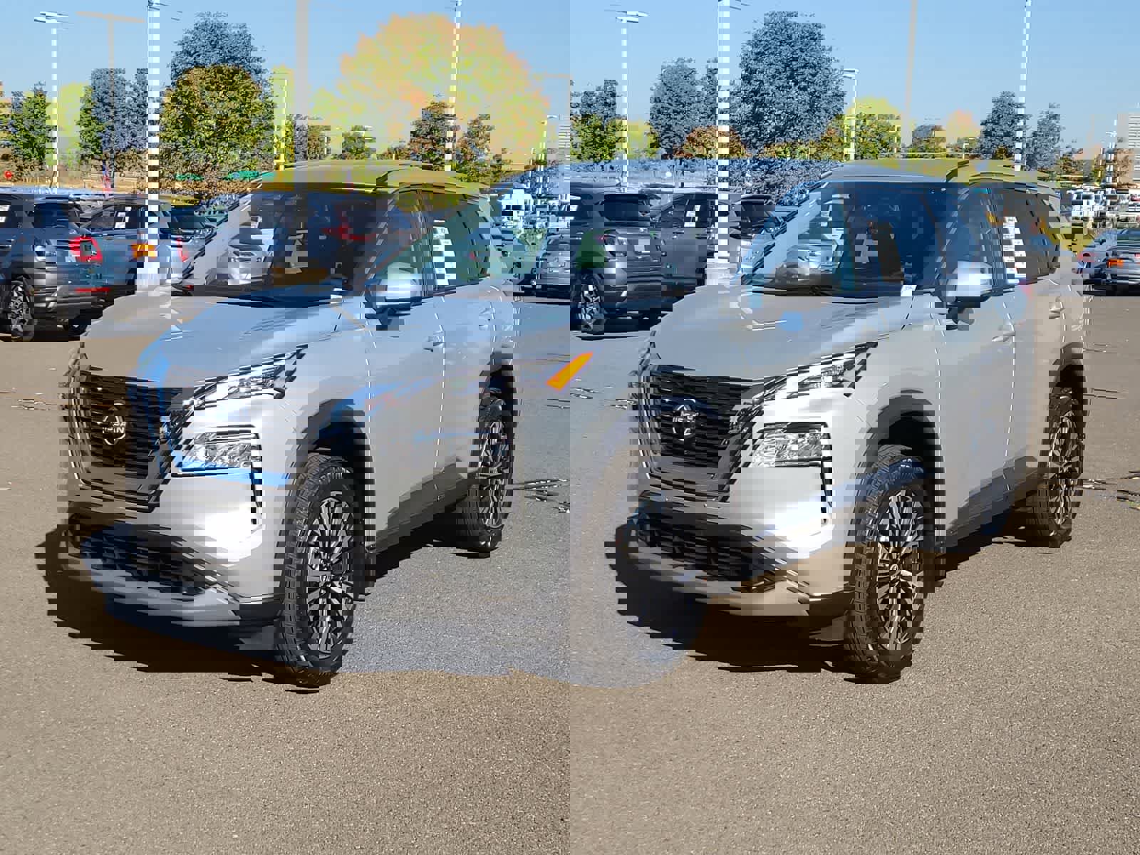 Used 2023 Nissan Rogue SV