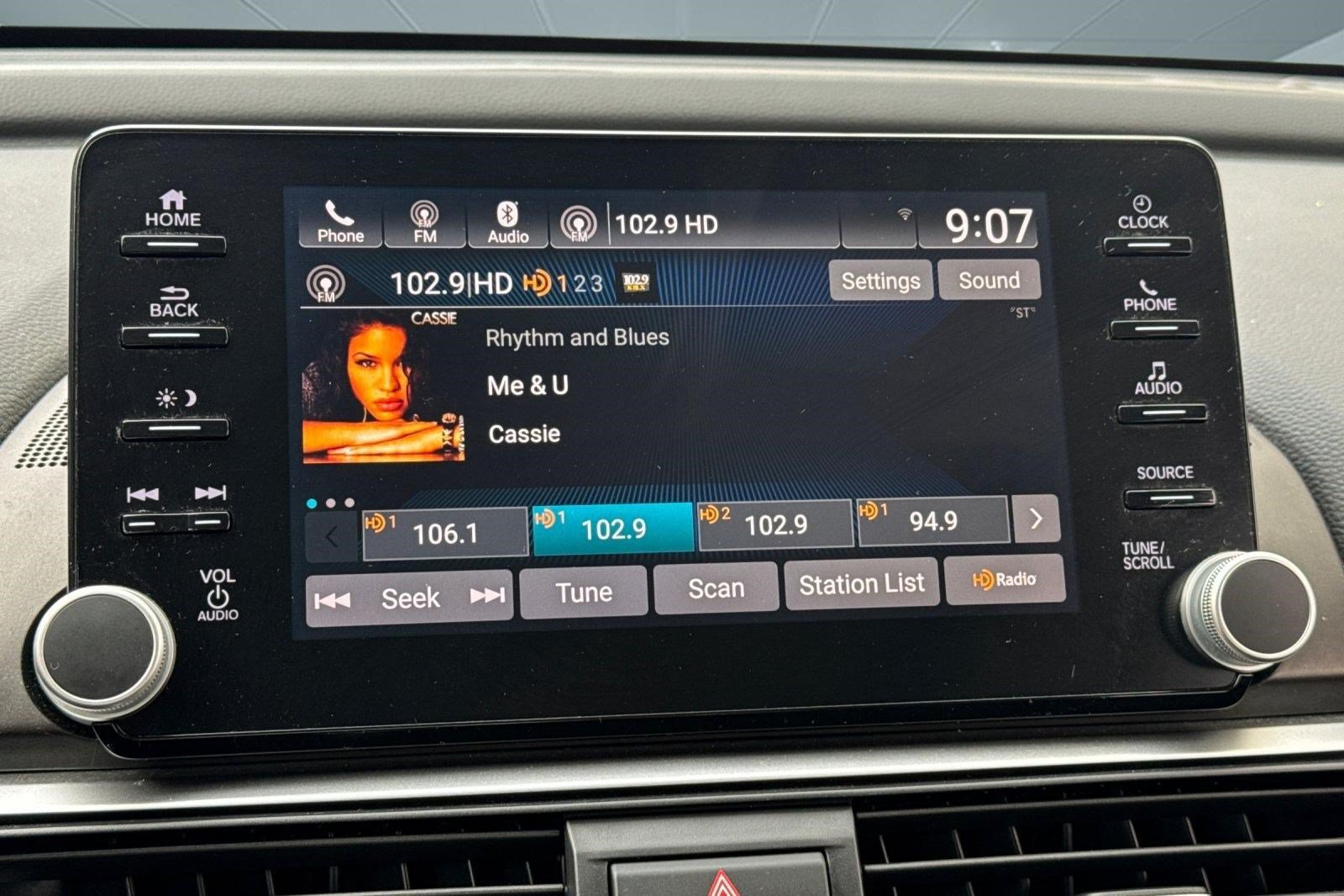 Certified 2018 Honda Accord EX image 19
