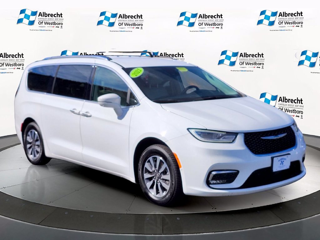 Used 2021 Chrysler Pacifica Touring-L w/ Uconnect Theater Family Group FWD image 7