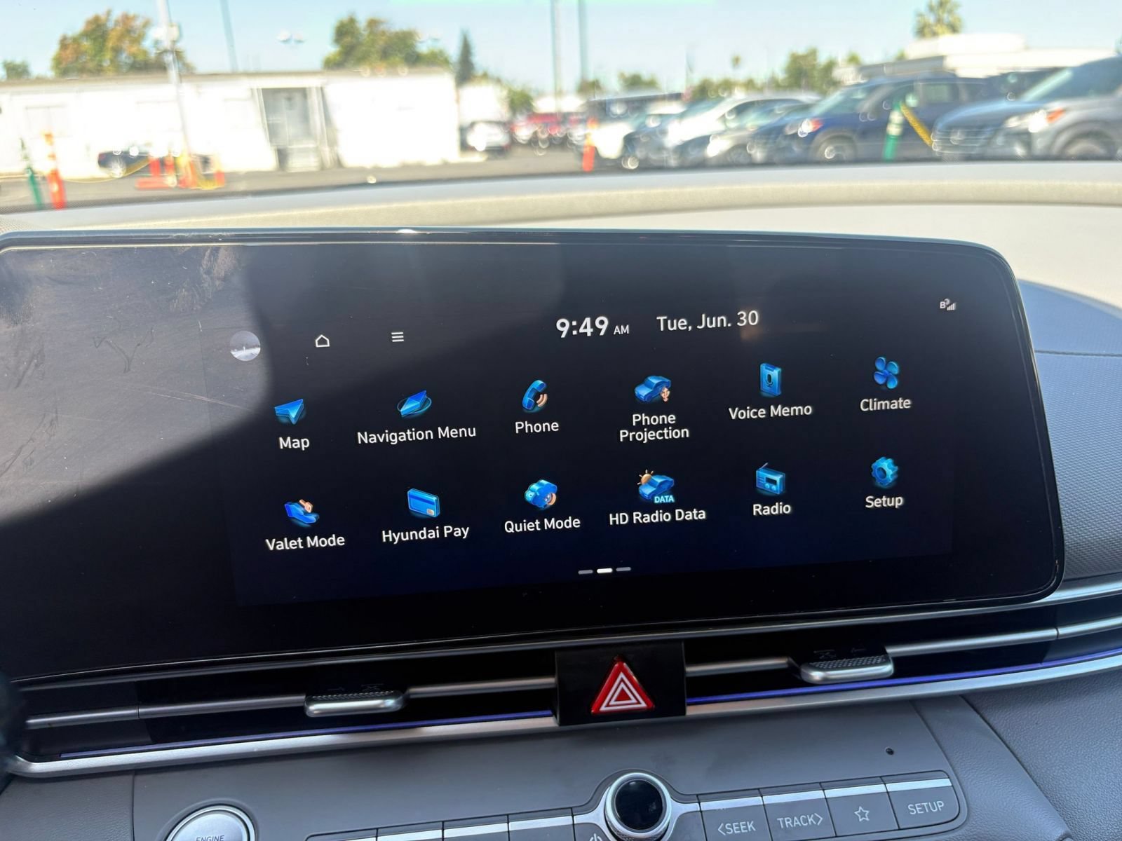 Used 2025 Hyundai Elantra SEL FWD image 21