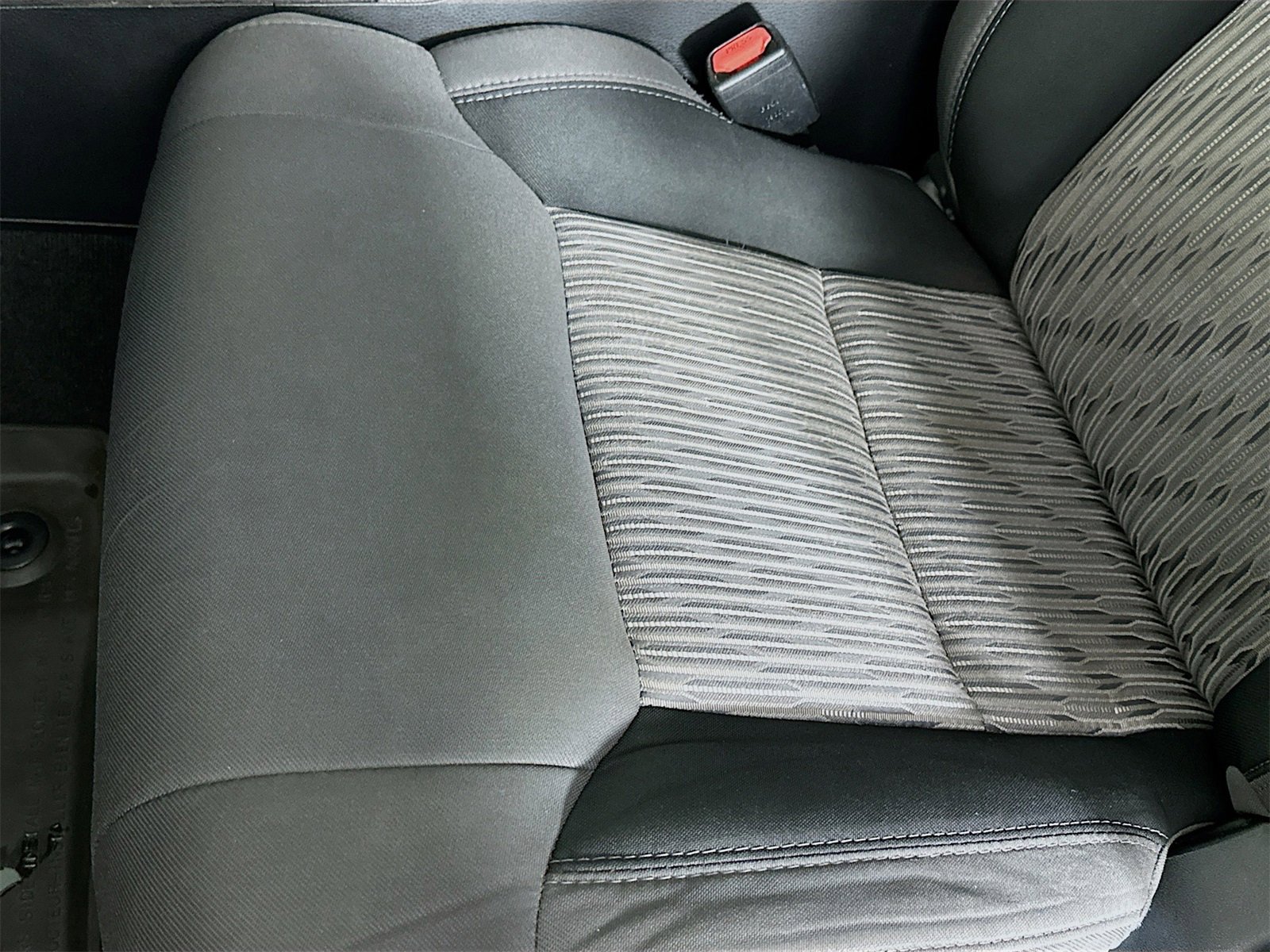 Used 2016 Toyota Tundra SR5 w/ SR5 Upgrade Package image 18