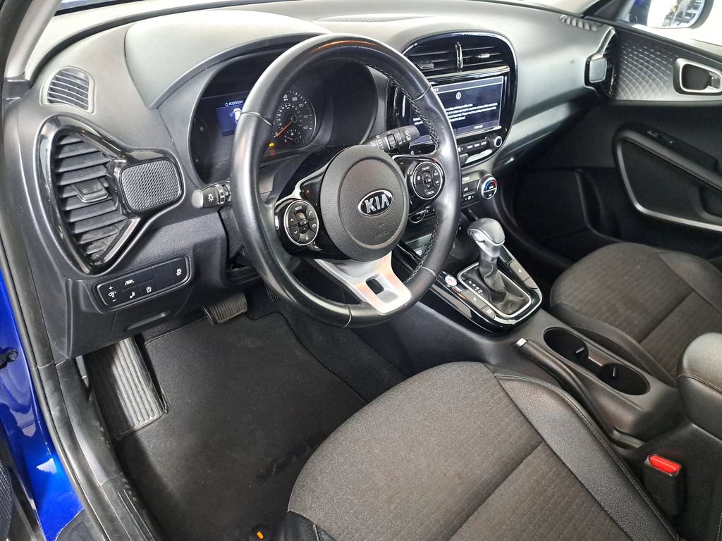 Used 2020 Kia Soul EX w/ Option Group 015 FWD image 10