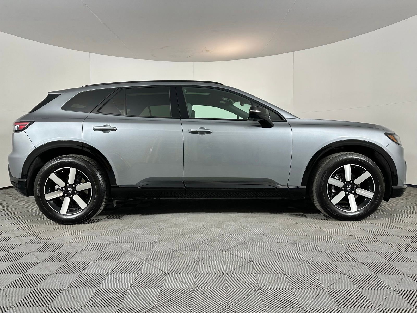 Used 2024 Honda Prologue Touring image 28