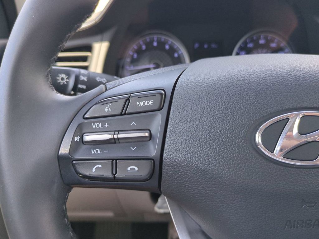 Used 2020 Hyundai Elantra Value Edition FWD image 30