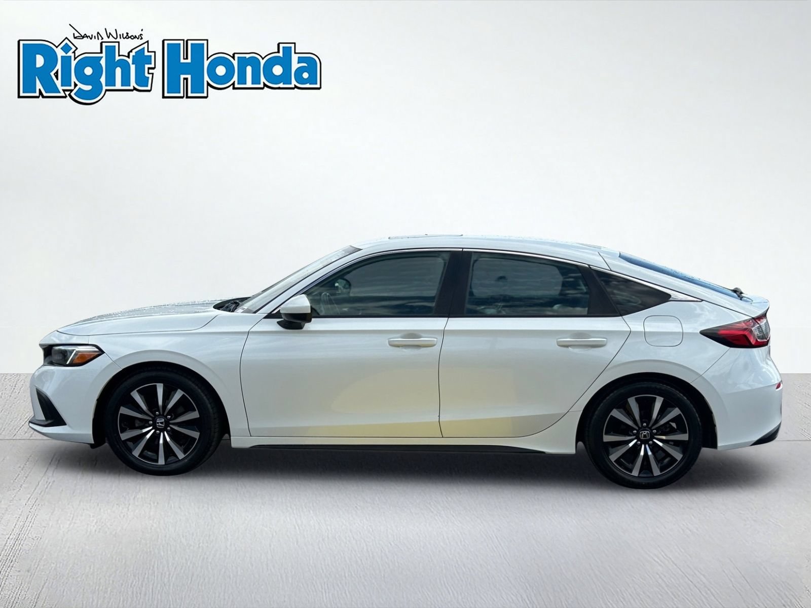 Certified 2023 Honda Civic EX-L image 4