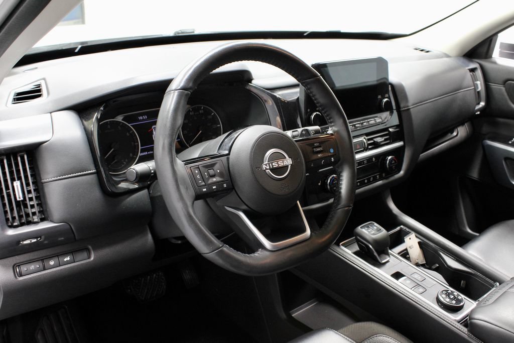 Certified 2024 Nissan Pathfinder SL AWD/4WD image 26