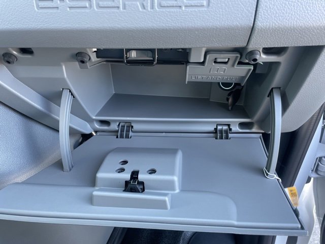 New 2025 Ford E-350 and Econoline 350 Super Duty w/ Power Equipment Group image 45