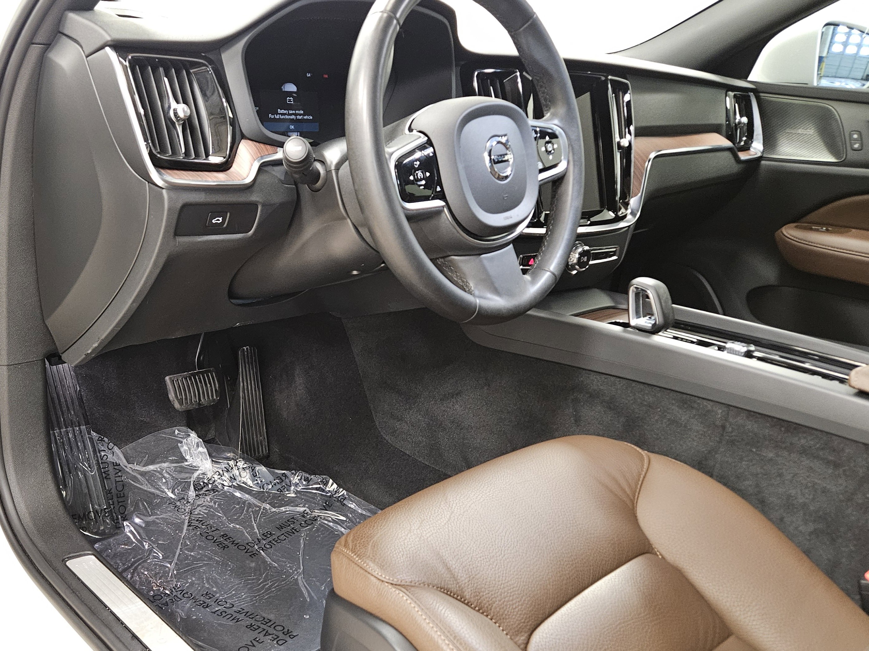 Used 2023 Volvo V60 B5 Cross Country Plus w/ Protection Package Premier image 38