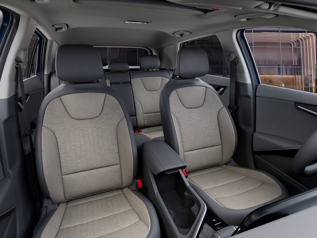 New 2026 Kia Niro SX Touring FWD image 15