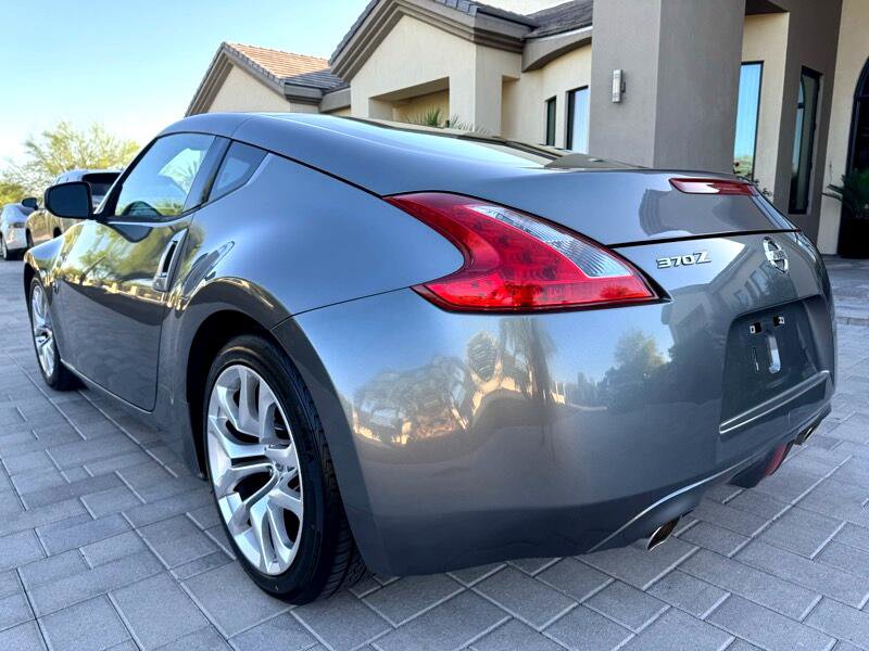 Used 2017 Nissan 370Z Coupe image 3