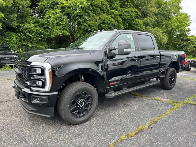 New 2025 Ford F250 Lariat w/ Lariat Ultimate Package