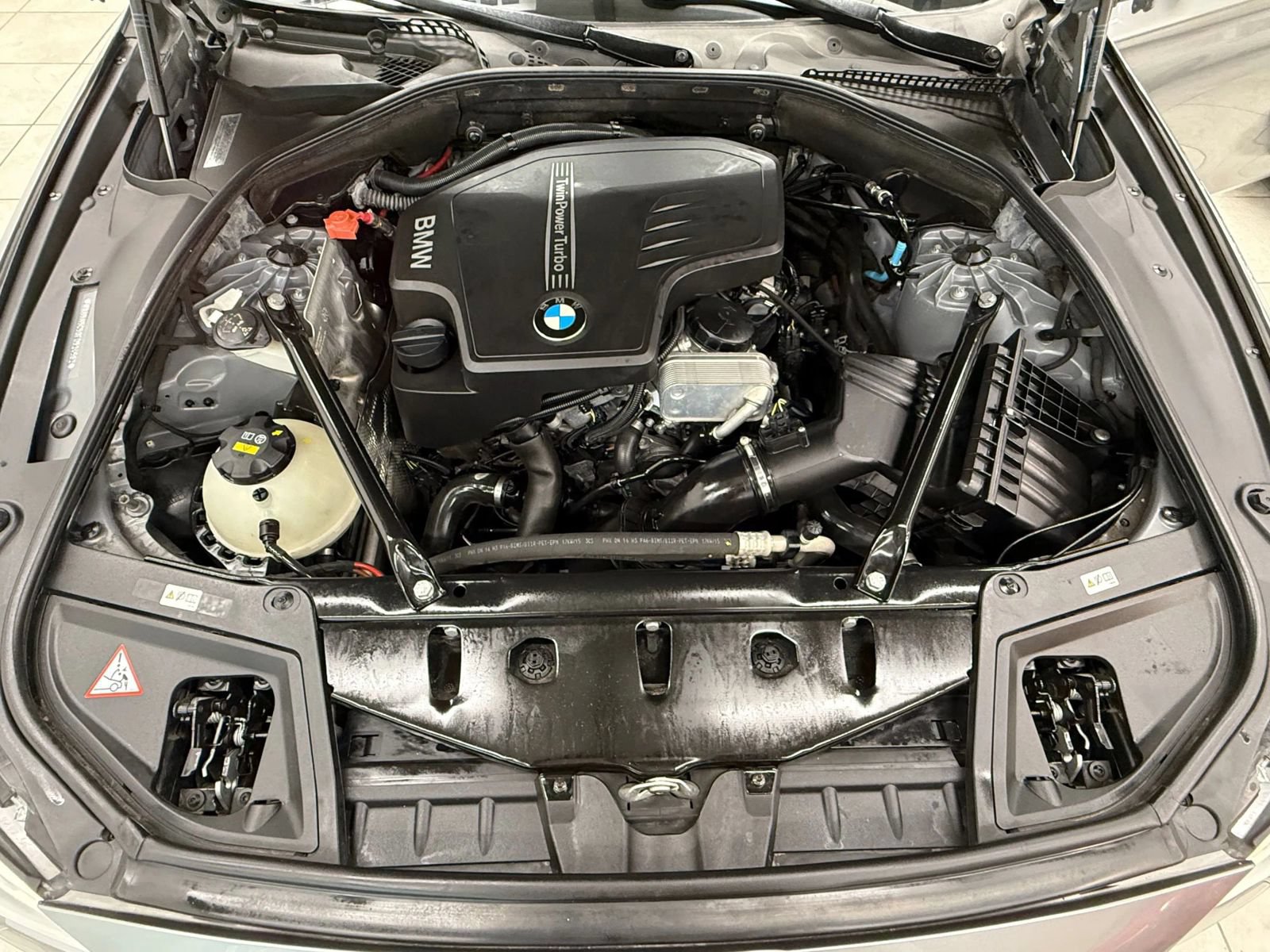 Used 2015 BMW 528i Sedan RWD image 39