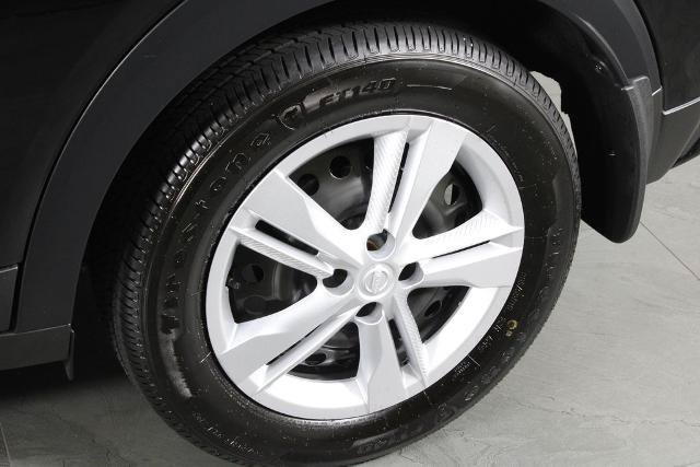 Certified 2025 Nissan Kicks Play S FWD image 13