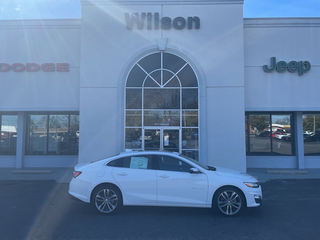 Used 2024 Chevrolet Malibu LT FWD image 1