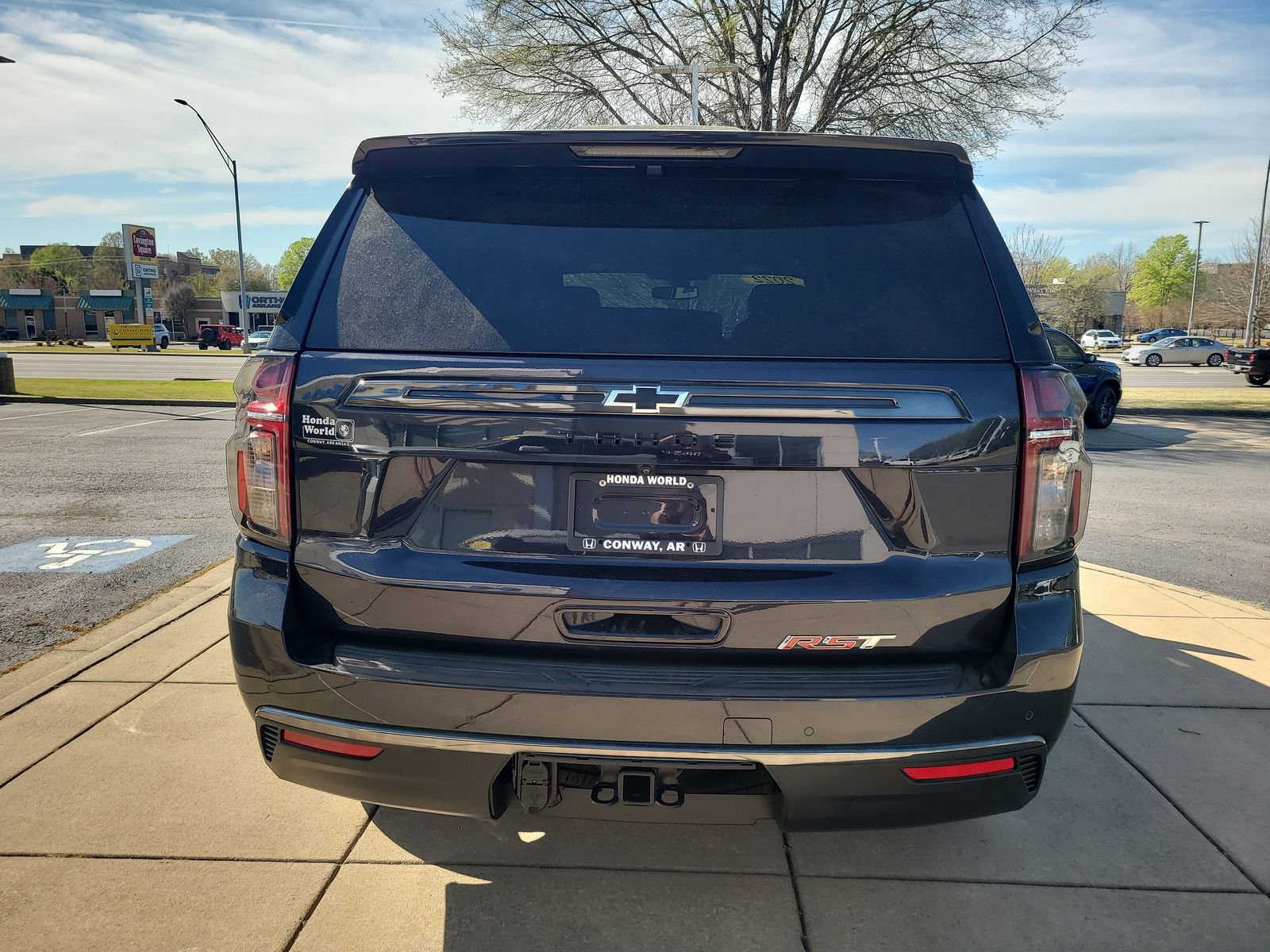 Used 2022 Chevrolet Tahoe RST w/ Luxury Package RWD image 4