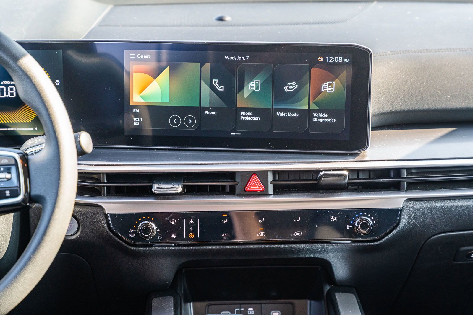 Used 2025 Kia Sorento LX image 30