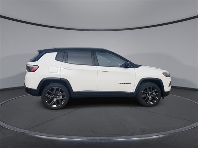 New 2026 Jeep Compass Limited w/ Sun, Sound & Navigation Group image 9