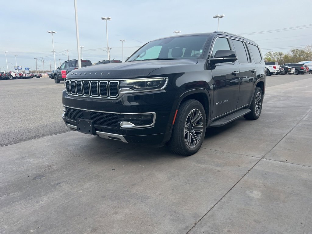 Used 2024 Jeep Wagoneer Series II w/ Flexible Seating Group