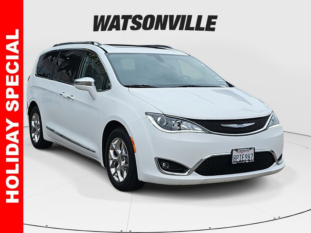Used 2017 Chrysler Pacifica Limited w/ UConnect Theater Package