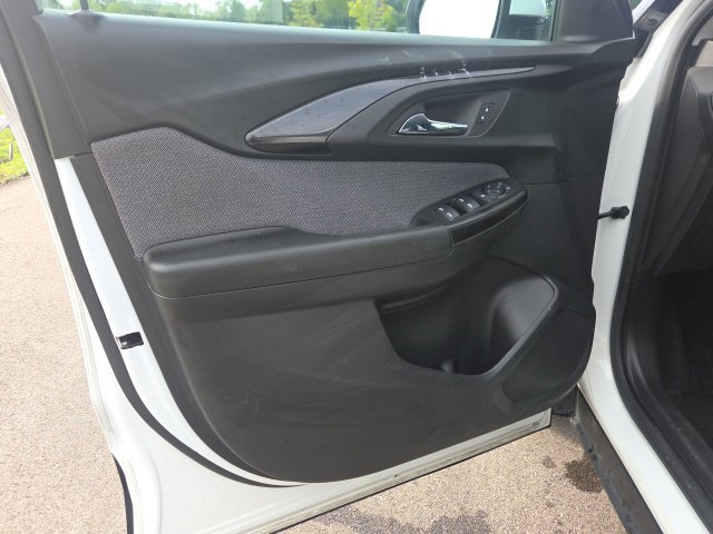 Used 2023 Chevrolet TrailBlazer LT AWD/4WD image 21