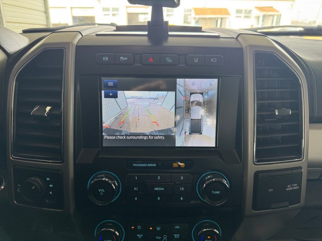 Used 2021 Ford F350 Lariat w/ Tremor Off-Road Package image 18