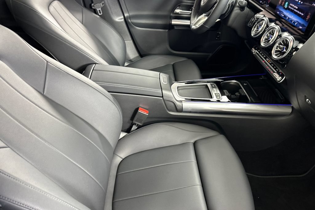 Certified 2026 Mercedes-Benz GLA 250 4MATIC image 22